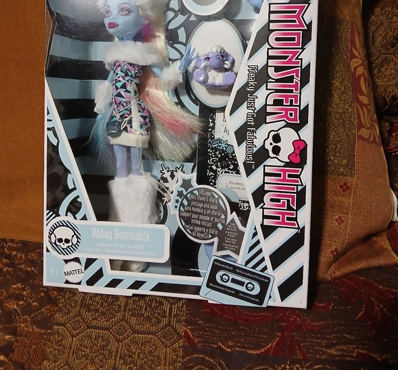 2024 MONSTER HIGH CREEPRODUCTION DOLLS - Picture 2 of 4